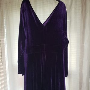 Signature Collection 2X (22W-24W) Purple Dress
